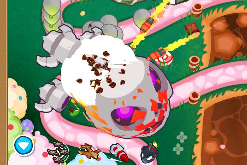 What is BTD6 Golden Bloon and How to Beat